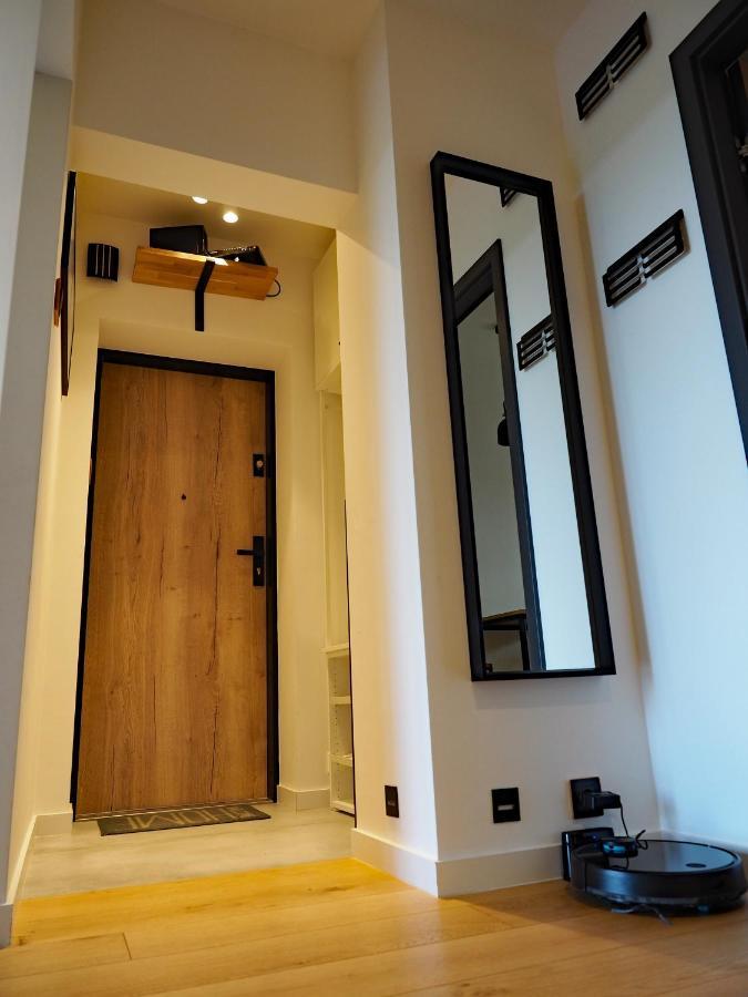 Debina Z Widokiem Apartment Poznan Bagian luar foto